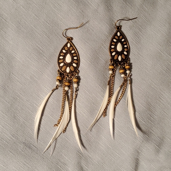 Feather Earrings - Picture 1 of 2
